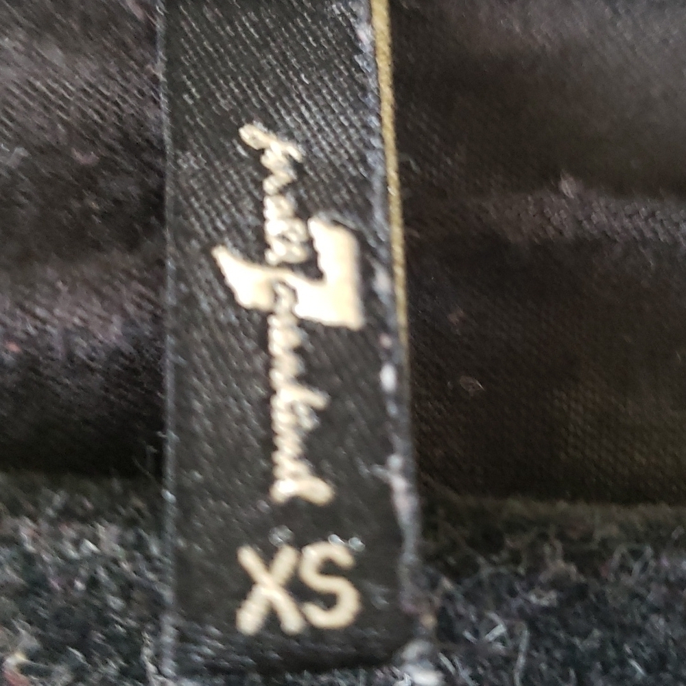 7 For All Mankind Oversized Modal and Silk Lightweight V-neck Sweater, Size XS - Picture 11 of 11